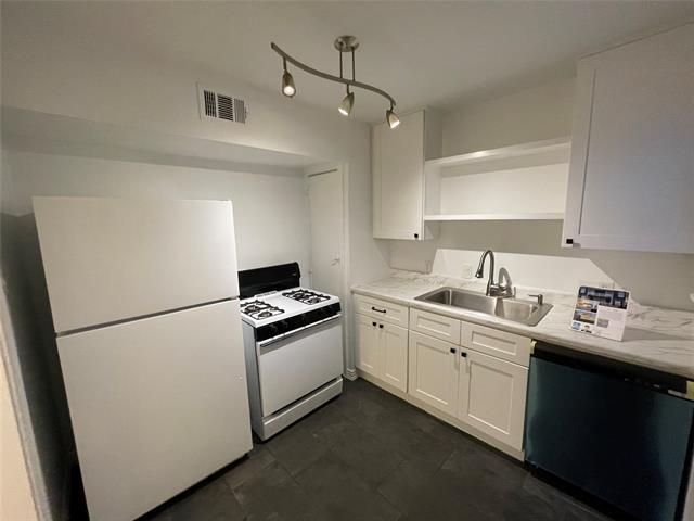 Foto del edificio - 5511 Eastside Ave