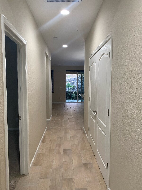 Building Photo - 10902 Braden Way