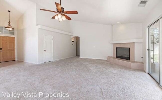 Foto del edificio - 3 br, 2 bath House - 213 Caesar Ave