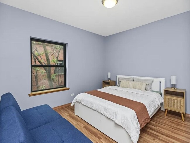 Building Photo - 5252 S Drexel Ave