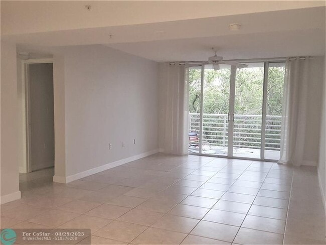 Building Photo - 2721 Ocean Club Blvd
