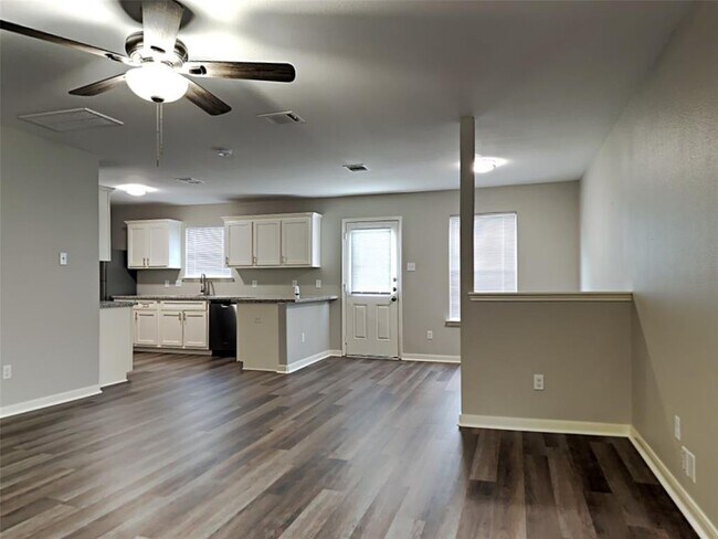 Building Photo - 28870 Llano River Loop