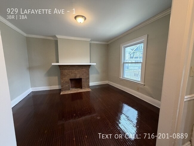Building Photo - 929 Lafayette Ave