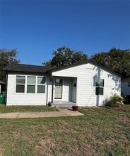Building Photo - 3612 Earle Dr