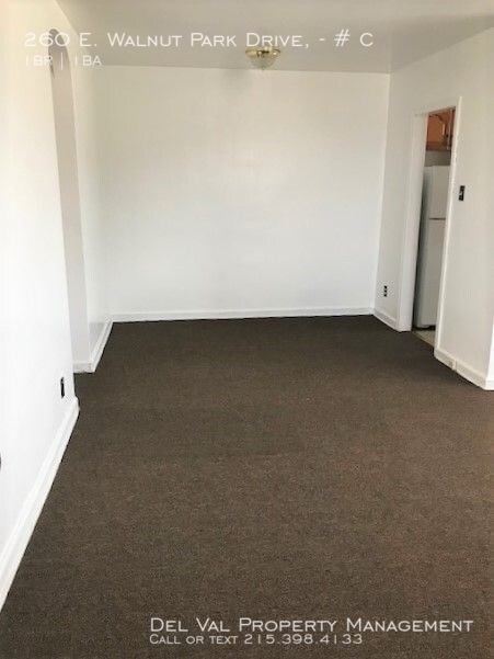 Foto del edificio - 260 E Walnut Park Dr