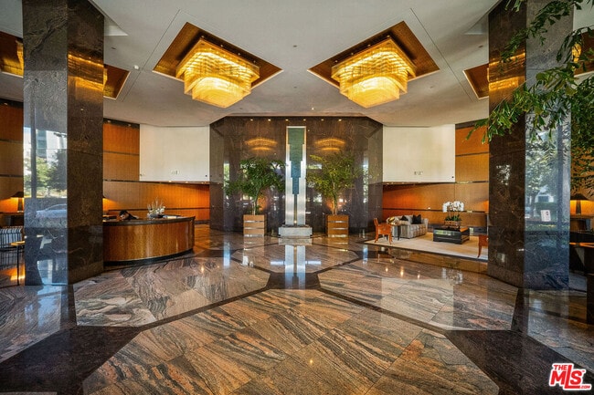 Building Photo - 10490 Wilshire Blvd