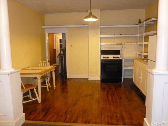 Foto del edificio - 19 Main St