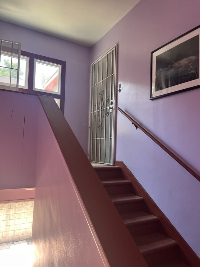 Building Photo - 4277 Tujunga Ave