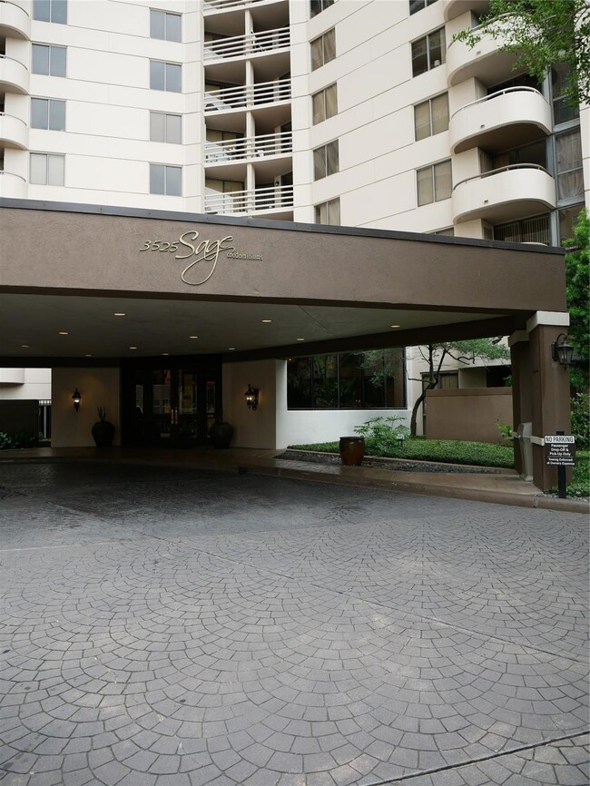 Building Photo - 3525 Sage Rd