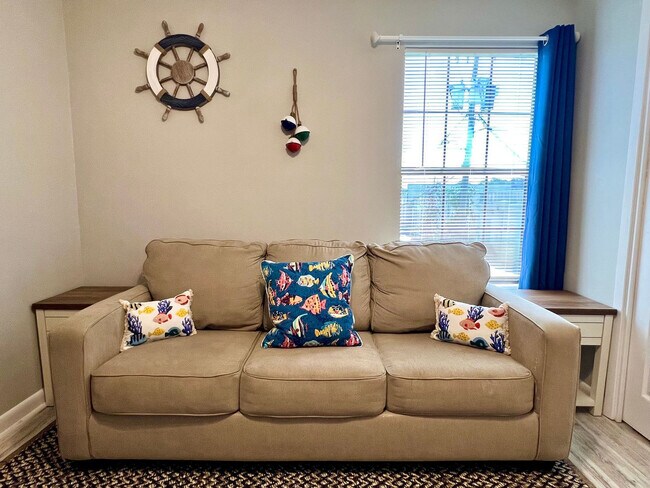 Foto del edificio - 565 Cove Dr NE