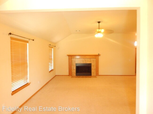 Foto del edificio - 3 br, 2 bath House - 2304 NW 157TH ST