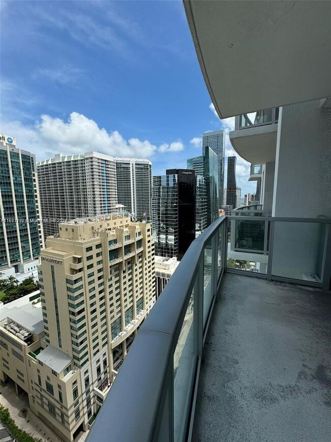 Foto del edificio - 1060 Brickell Ave