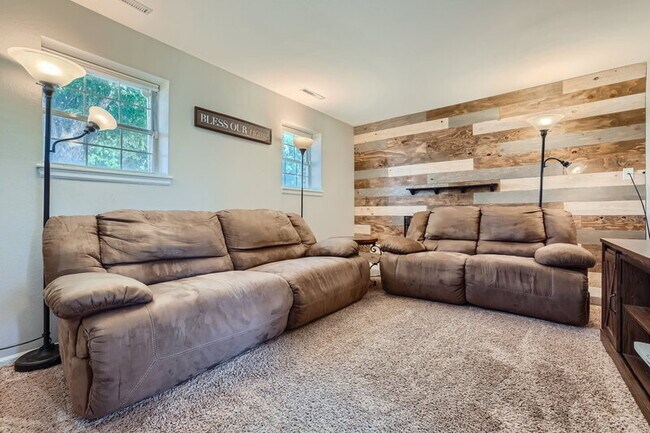 Photo - 2632 Prescott Cir W House