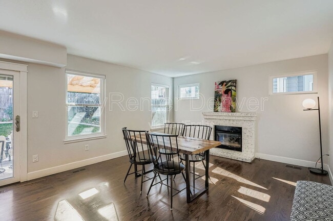 Building Photo - 11622 W 84th Pl