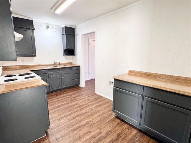 Foto del edificio - 141 NW Jayellen Ave