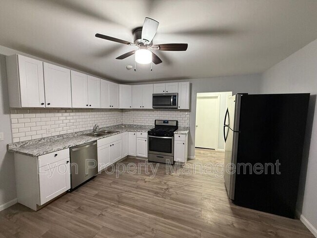 Building Photo - 95 Victor St