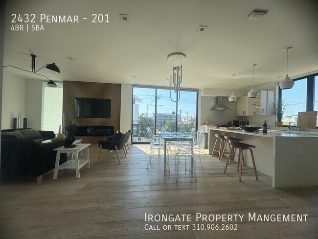 Foto del edificio - 2432 Penmar-201
