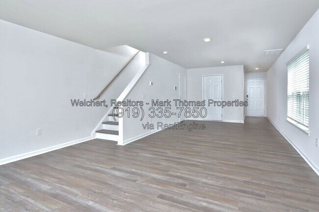 Foto del edificio - 5030 Jayden Dr