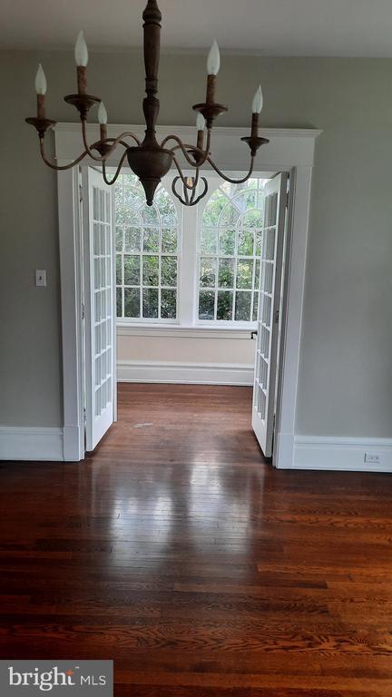 Foto del edificio - 2315 Magnolia Dr