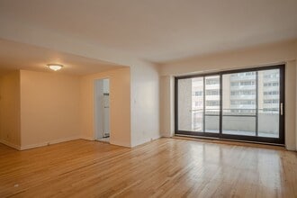 Building Photo - 3435 Rue Drummond