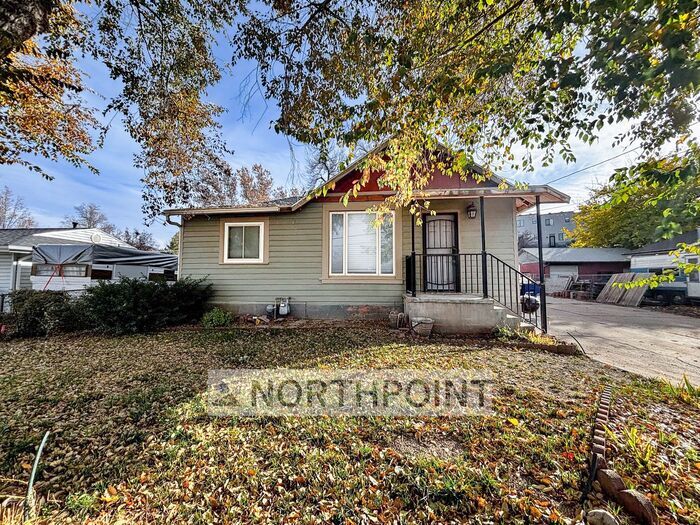 Primary Photo - North Salt Lake 2 Bed 1 Bath - jetted tub!
