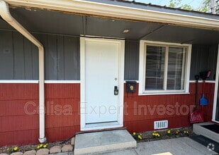 Building Photo - 342 Lincoln Hwy E