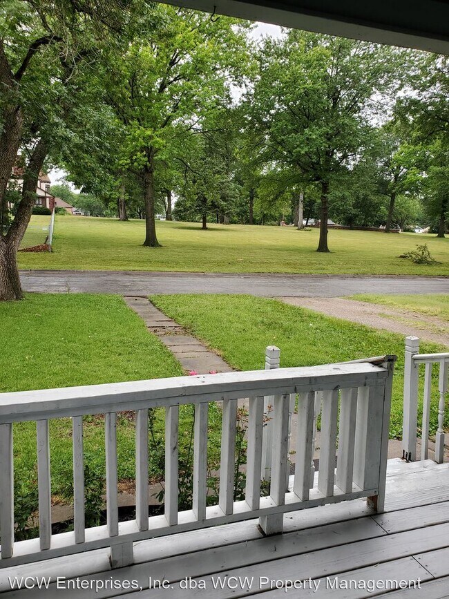 Foto del edificio - 3 br, 1 bath House - 2718 SE Ohio Ave.