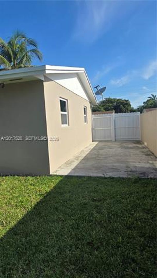 Foto del edificio - 15750 SW 297th St