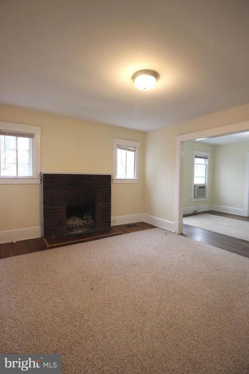 Building Photo - 511 N Highland St