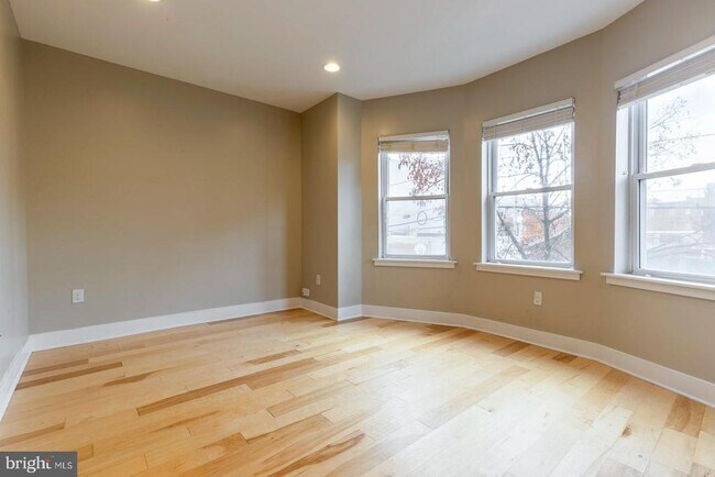 Foto del edificio - 709 N 3rd St