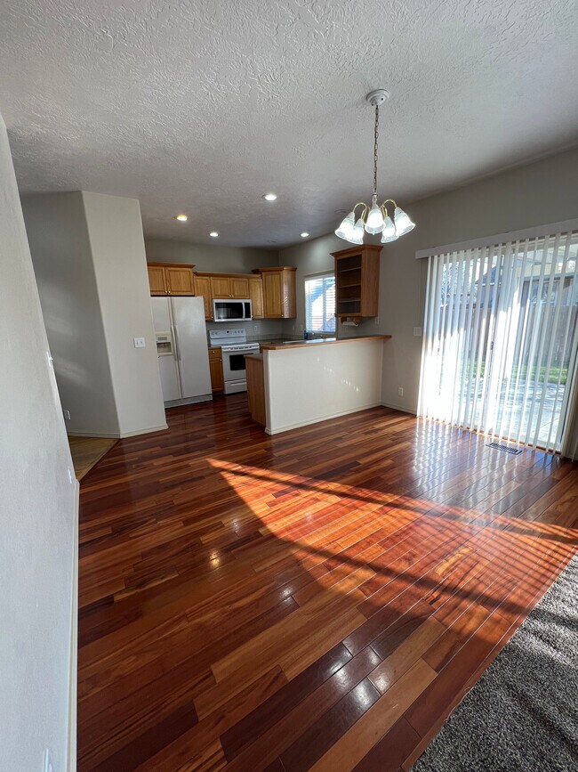 Foto del edificio - 2746 N Springtime Wy