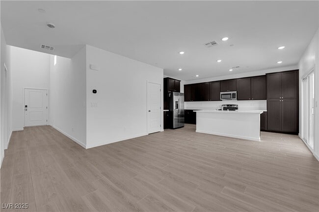 Building Photo - 123 Blake Beacon Ln