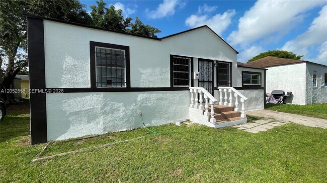 Foto del edificio - 1012 NW 66th St