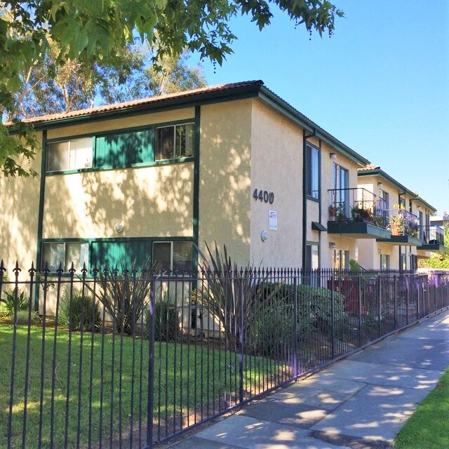 Building Photo - 4400 W Washington Blvd