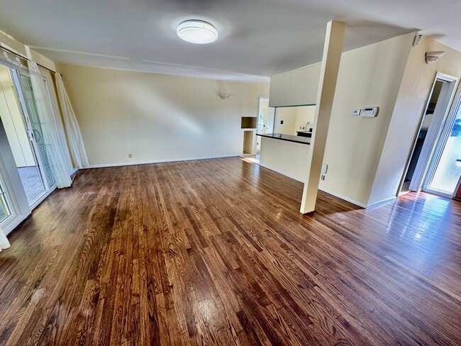 Building Photo - 4367 Nelson Dr