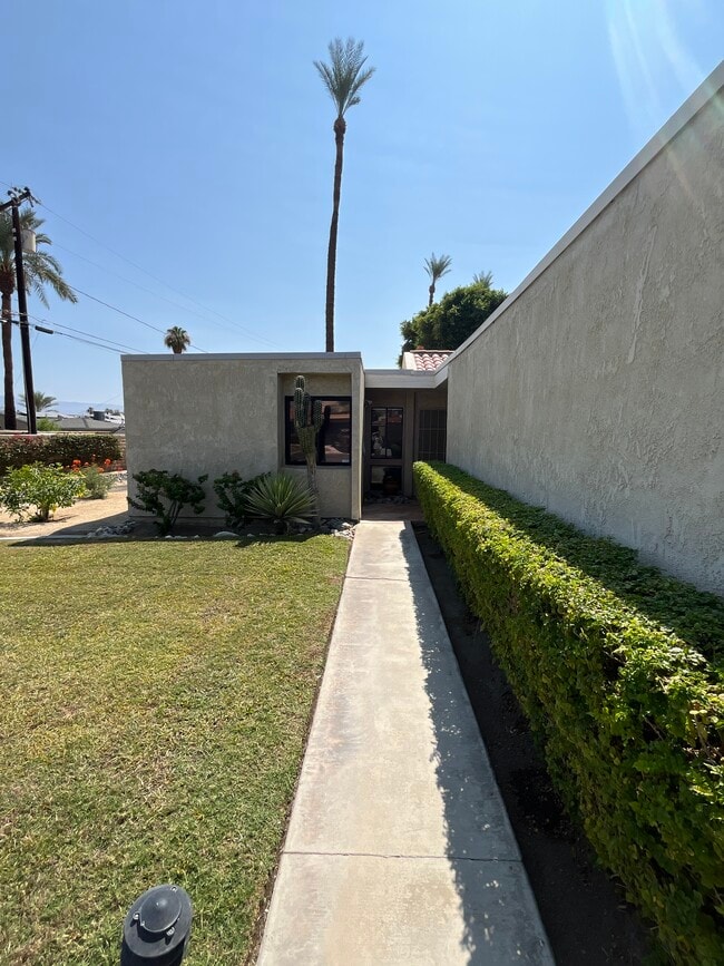 Building Photo - 44210 Anacapa Way