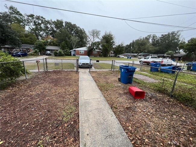 Building Photo - 4509 Ken Knight Dr N