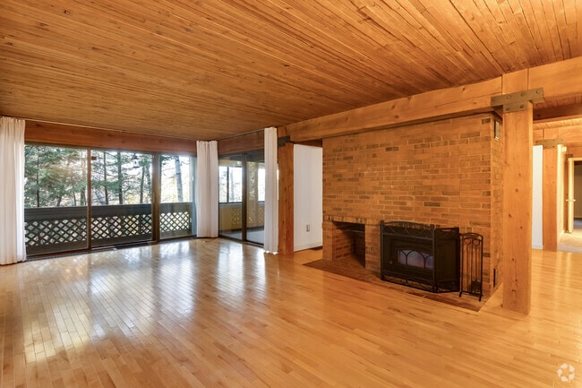 Building Photo - 122 Redrock Dr