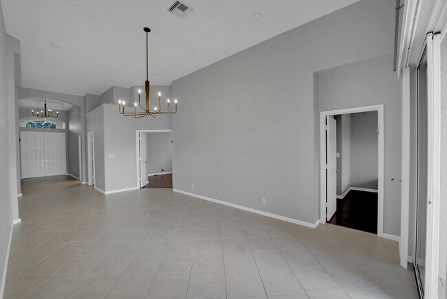 Foto del edificio - 7922 Monarch Ct