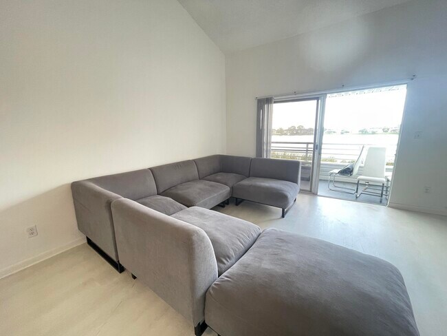 Foto del edificio - 3445 NW 44th St