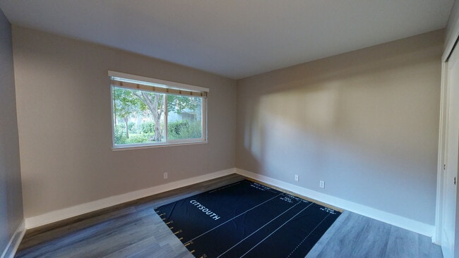 Interior Photo - CitySouth