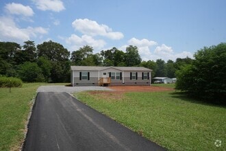 Building Photo - 1812 S Odell Rd
