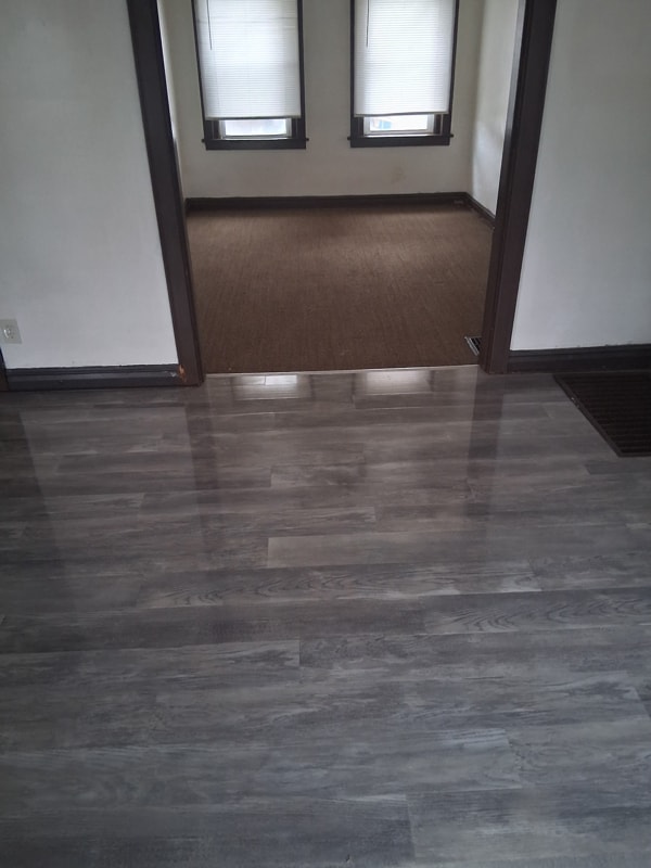 Foto del edificio - 530 Lilley Ave