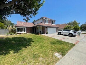 Building Photo - 1736 Geranium St