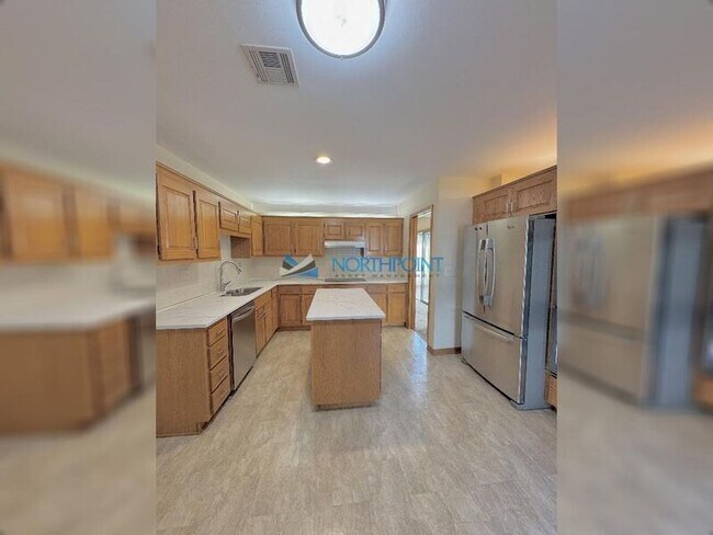 Foto del edificio - 4567 Walnut St