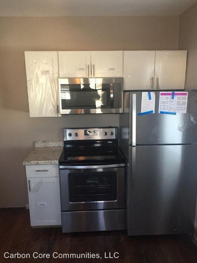 Building Photo - 1 br, 1 bath Apartment - 2110 Drex Ave.