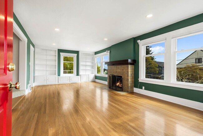 Foto del edificio - 8502 15th Ave NE