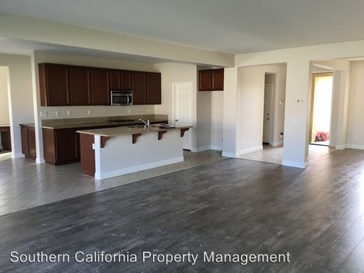 Building Photo - 14843 Meadows Way