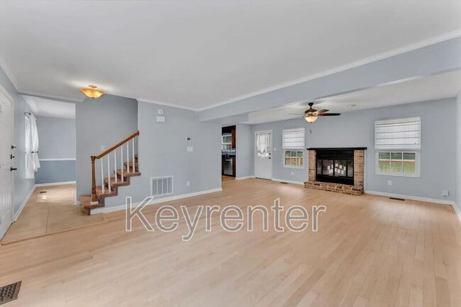 Foto del edificio - 7317 Willette Ct