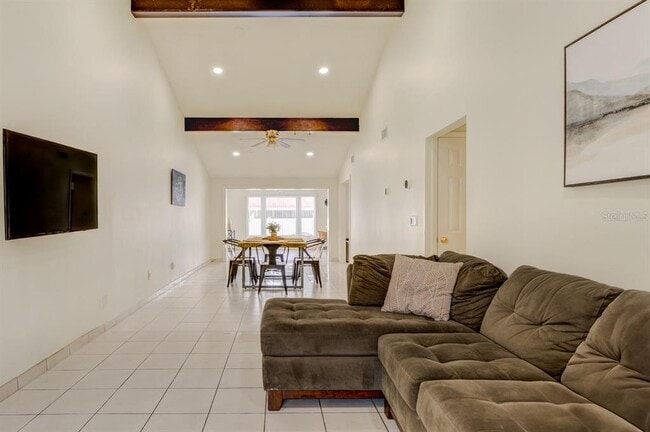 Foto del edificio - 8541 Briar Grove Cir